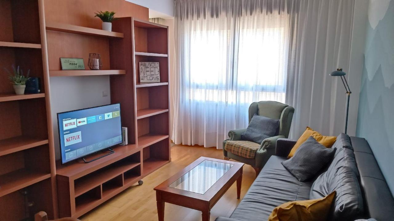 Lc Gavin - Parking Gratis Apartment Zaragoza Luaran gambar