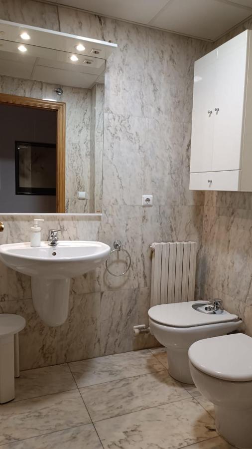 Lc Gavin - Parking Gratis Apartment Zaragoza Luaran gambar